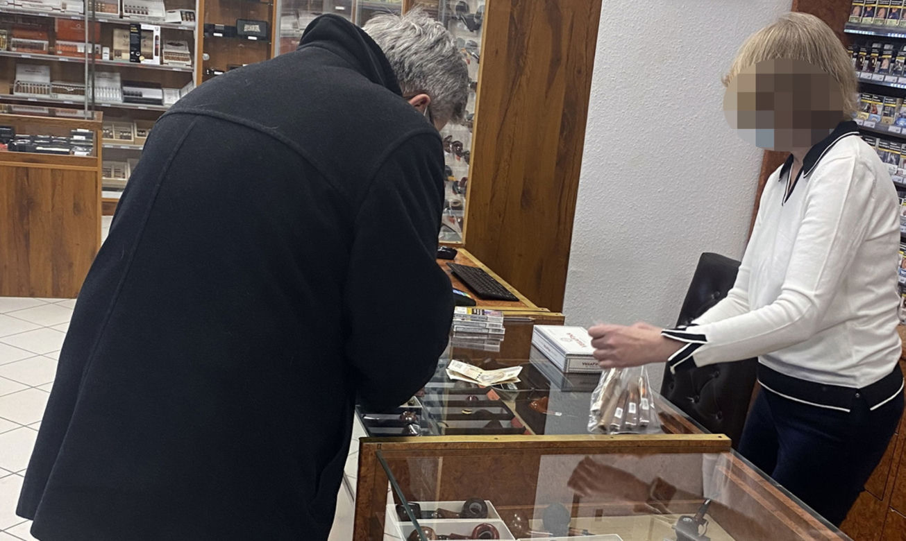 Bronisław Komorowski pół tysiaca wydał na cygara