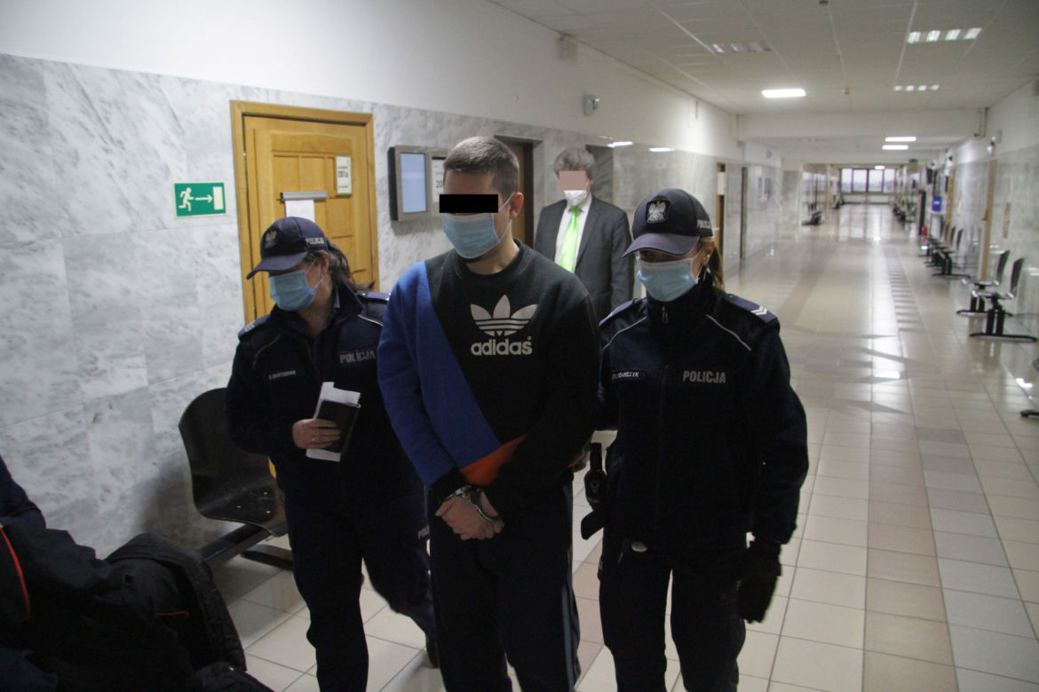 Poćwiartował partnerkę i spalił w piecu. Dostał tylko 5 lat