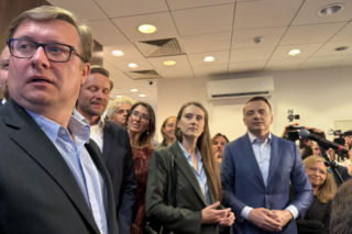 Łukasz Gibała triumfuje w pierwszej turze! Mieszkańcy nie uwierzyli politykom