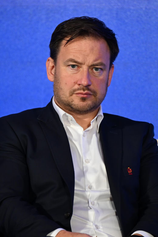 PZPN się odmłodził. Co za przemiana prezesa Kuleszy i sekretarza Wachowskiego!