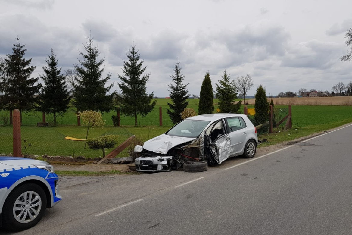 Miał prawo jazdy od miesiąca. Spowodował groźne zdarzenie koło Torunia
