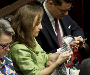 Bosakowie przyszli do Sejmu ze Stefankiem