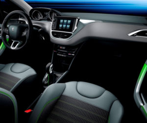 Peugeot 208 lifting 2015