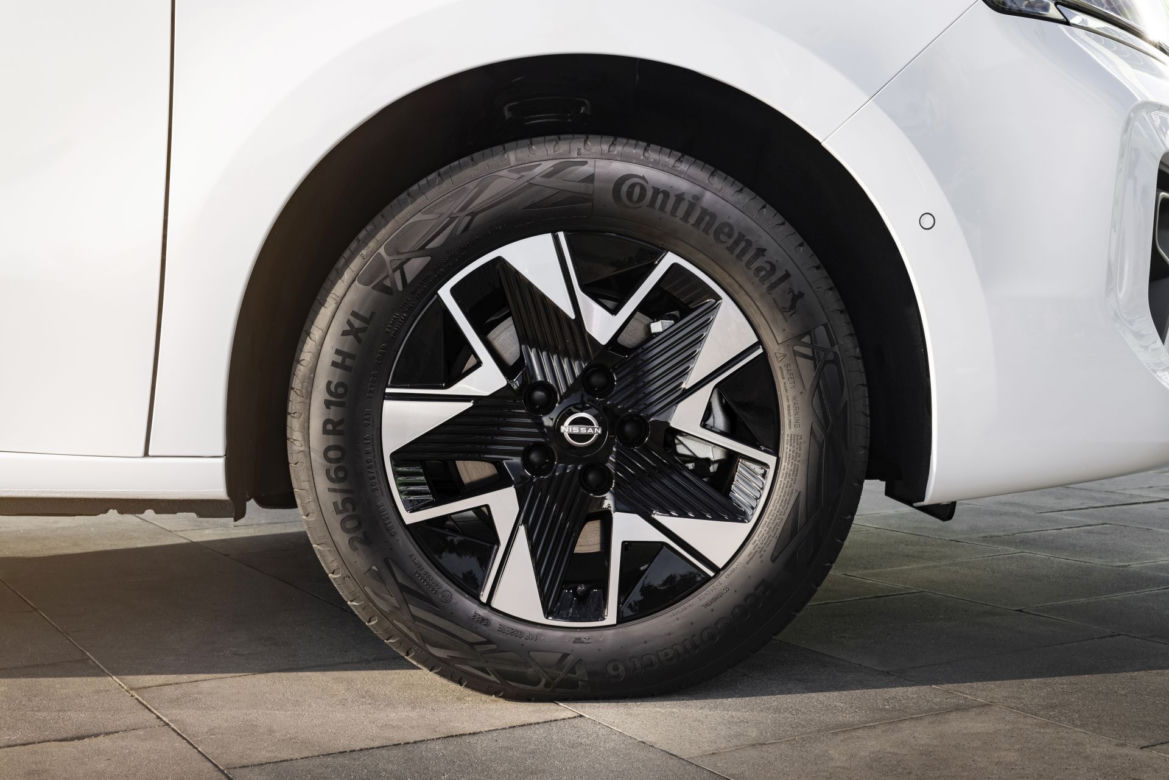 Nissan Townstar EV (2023)