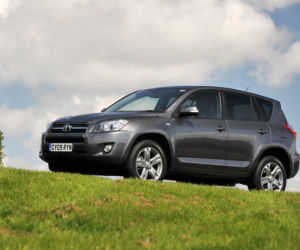 Toyota RAV4 trzecia generacja