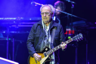 Druzgocące wieści o zdrowiu lidera kultowej formacji rockowej! Jest w końcowej fazie choroby