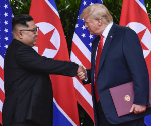 KIM BUJA TRUMPA