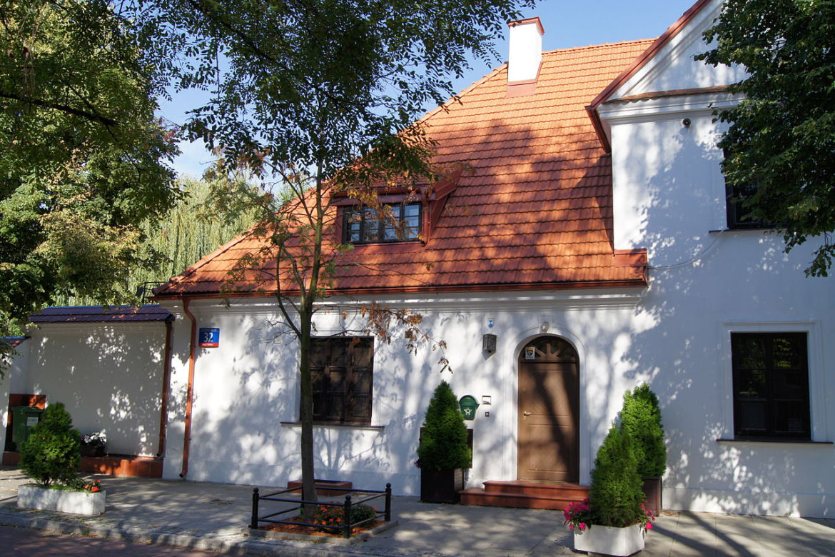 Wilanów bogaty, a Praga... patologiczna! Poznajcie stereotypy o dzielnicach Warszawy [GALERIA]