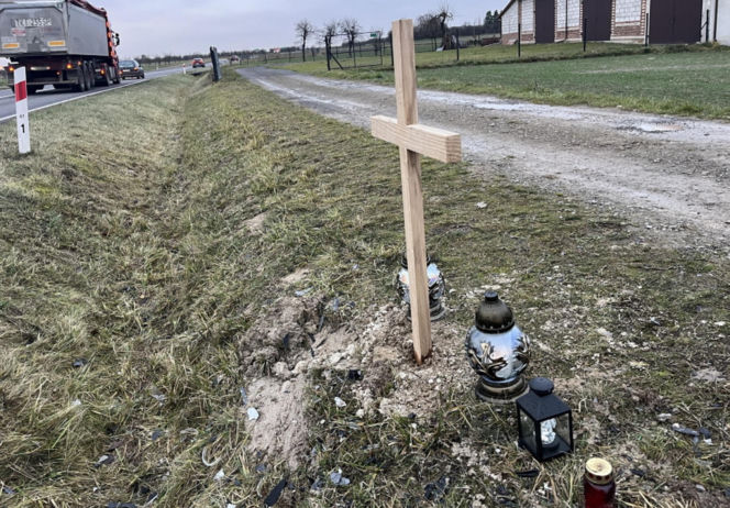 Opole Lubelskie. Tragiczny wypadek. 34-latek zginął podczas wyprzedzania