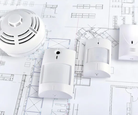 Jak pogodzić bezpieczeństwo z architekturą budynku