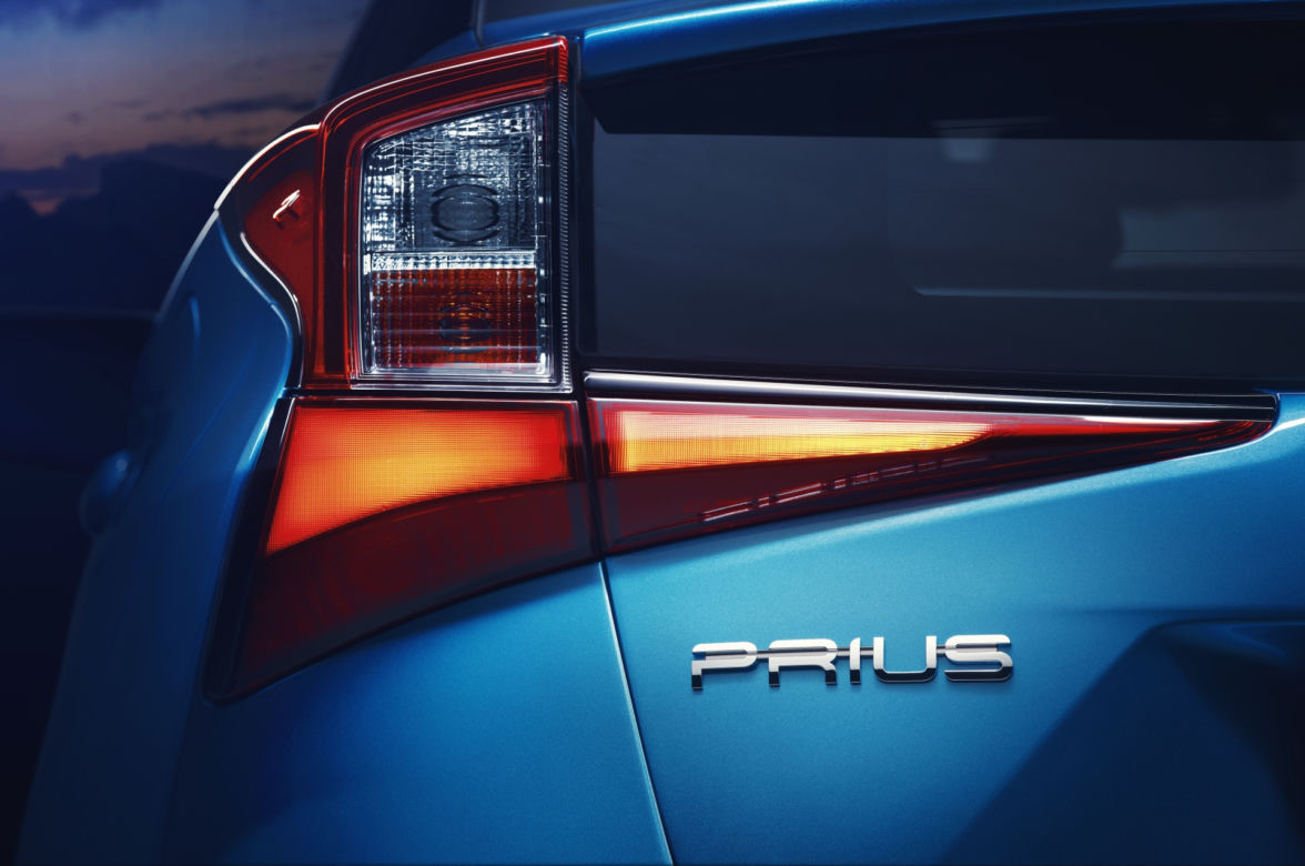 Toyota Prius AWD-i