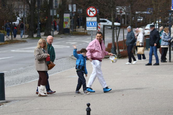 Misiek Koterski spędza Wielkanoc z rodziną w Sopocie
