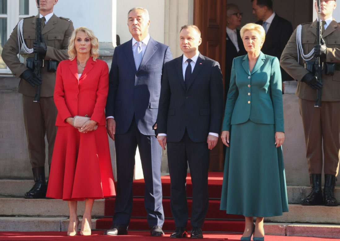 Agata Duda i pierwsza dama Czarnogóry w takich samych strojach. Która wypadła lepiej?