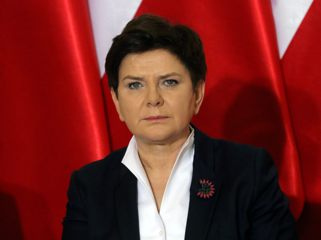 Szydło dała swojej minister 30 tys.zł nagrody