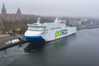 Jantar Unity uroczyście ochrzczony! Tak prezentuje się najnowocześniejszy prom w Polsce