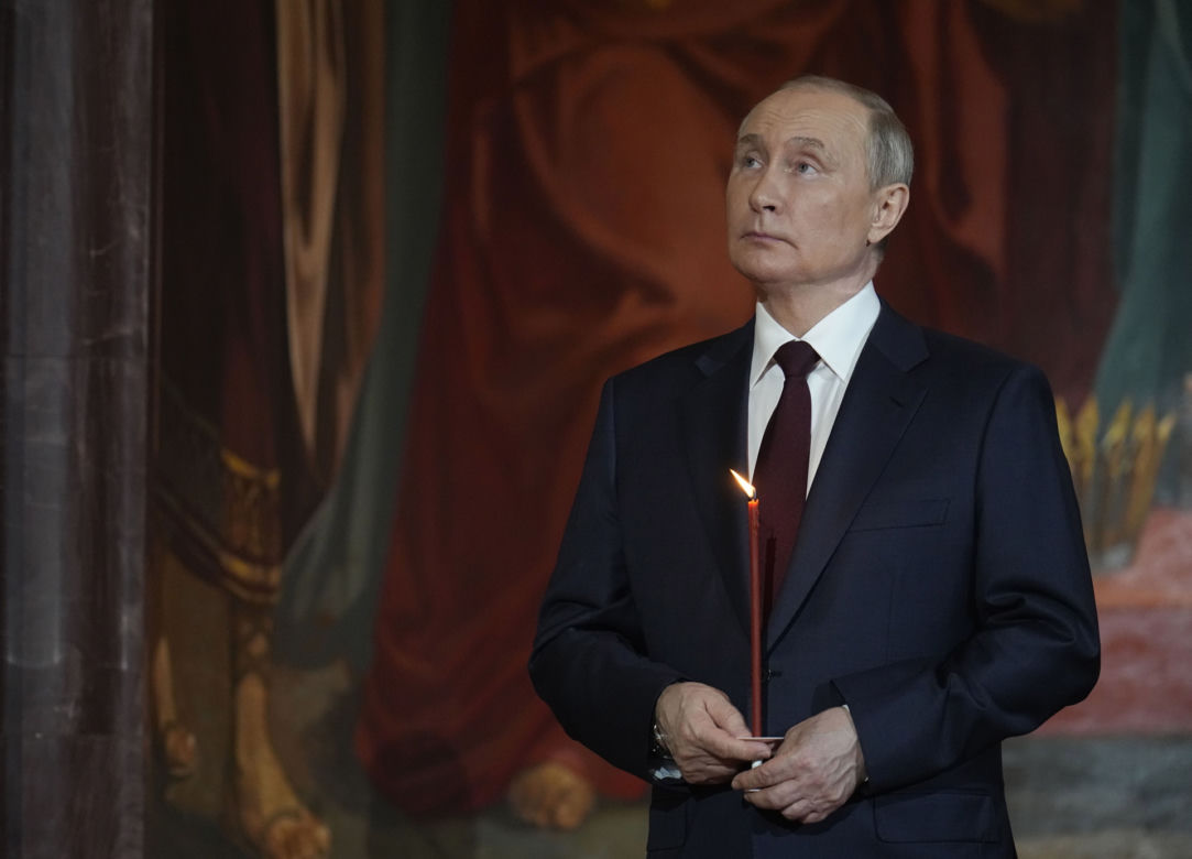Putin celebruje Wielkanoc. Poszedł na mszę