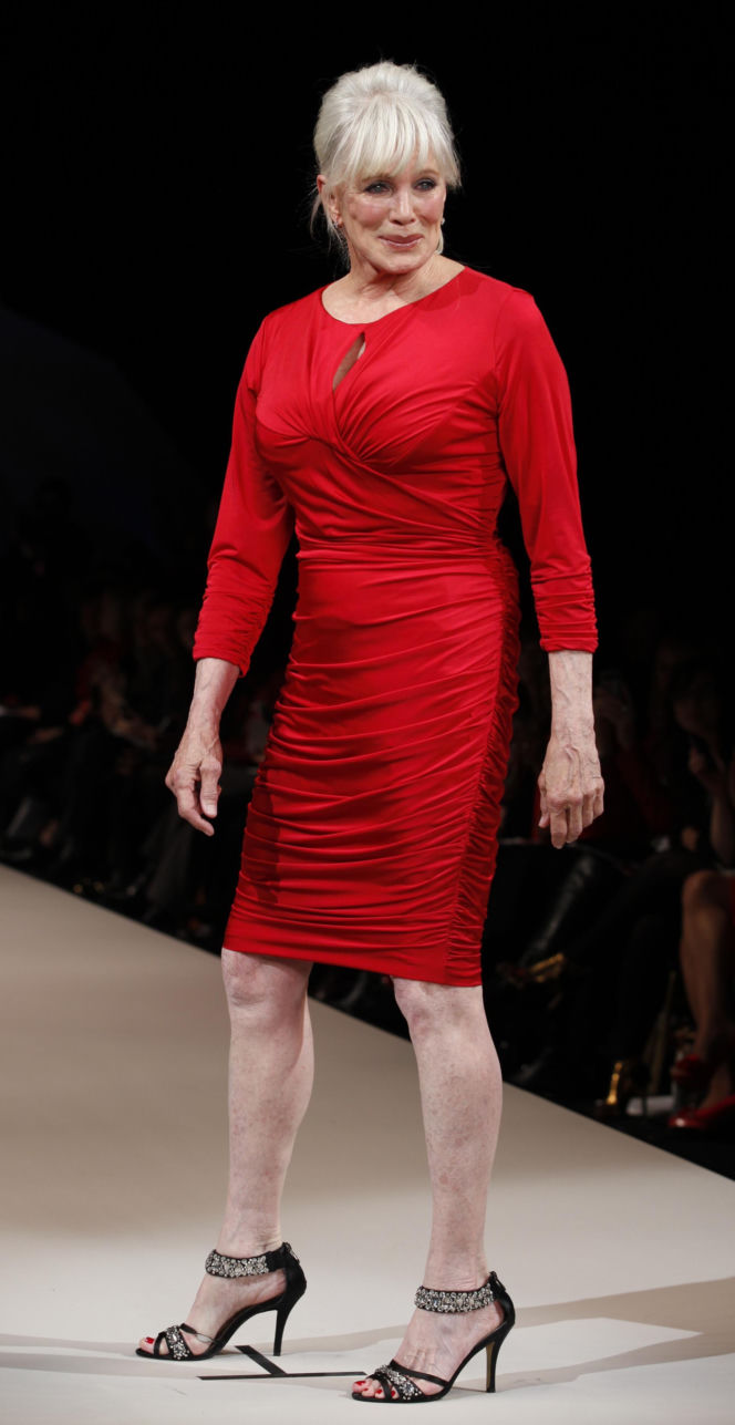 Linda Evans skończyła 83 lata