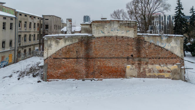 Ruiny fabryki przy Okopowej 78 w Warszawie