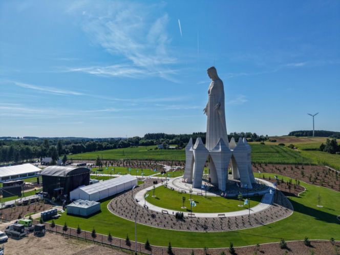 Poświęcenie pomnika Matki Boskiej w Konotopiu
