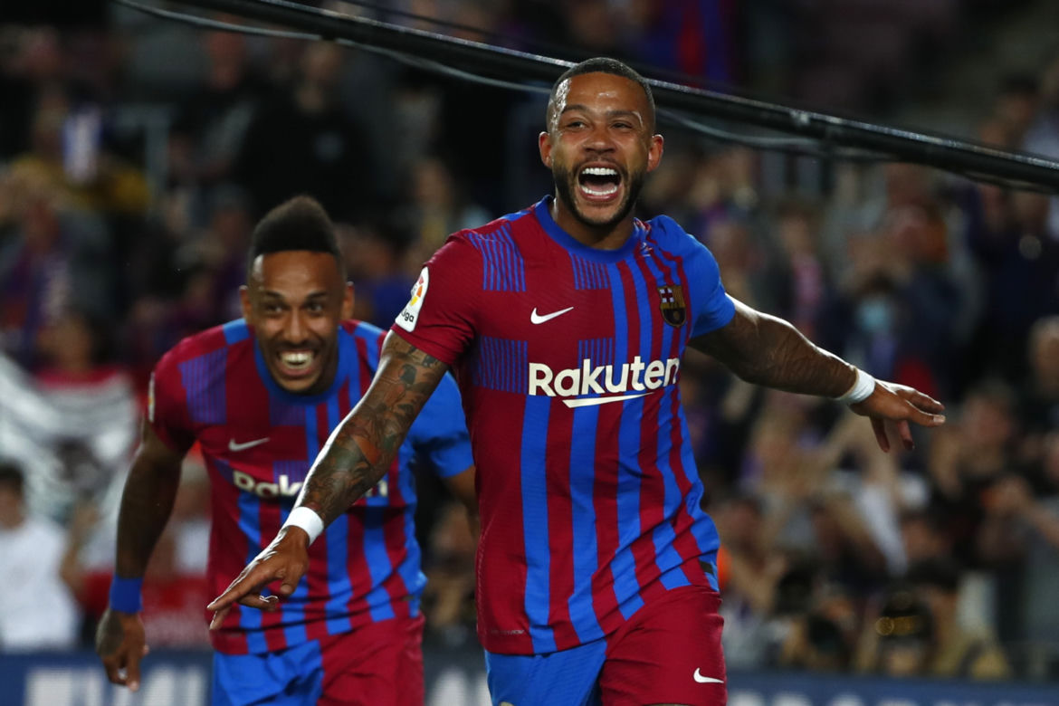 Memphis Depay - 8,2 mln funtów