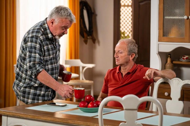 Pierwsza miłość, odcinek 4153: Bolesław bezwzględnie wykorzystuje pobyt Angeliki w szpitalu, by zmusić Elizę do powrotu - ZDJĘCIA