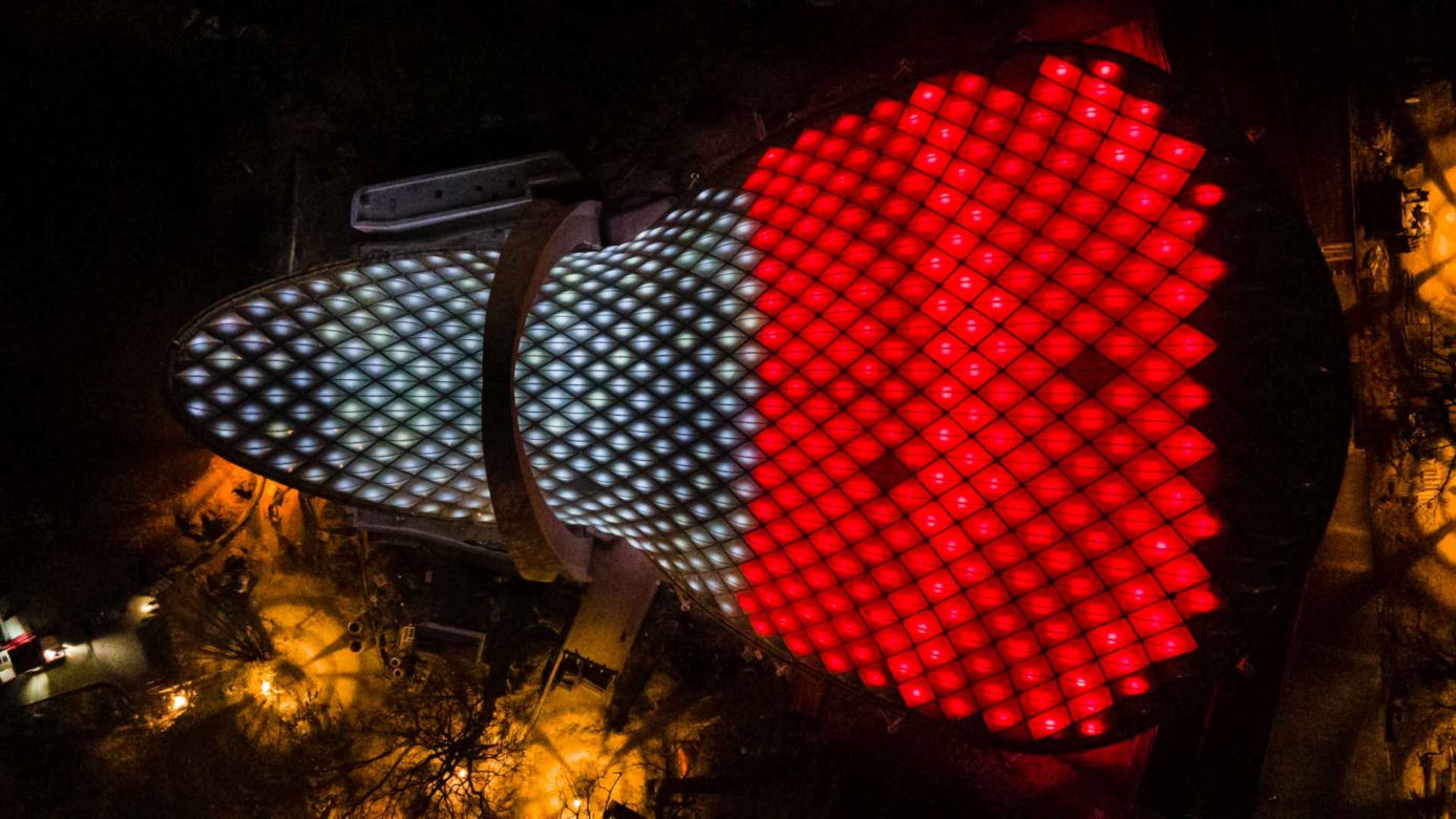 Spektakularna iluminacja Teatru Letniego w Szczecinie