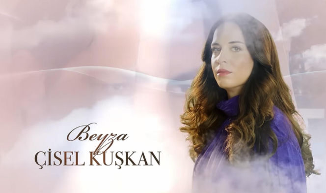 Panna młoda czołówka. Beyza