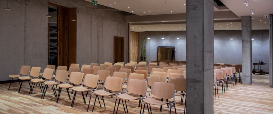 Hotel Warszawa: co kryją wnętrza dawnego Prudentialu [GALERIA]