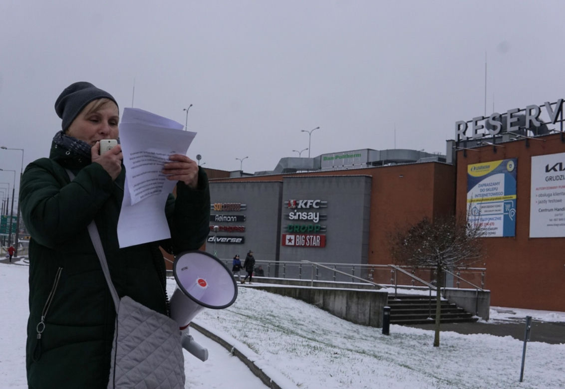 W Grudziądzu manifestowali aktywiści na rzecz zwierząt