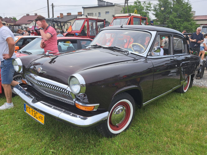 3. Gminny Zlot Zabytków Motoryzacji i Papajów w Ładnej