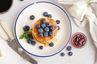 Tylko 3 składniki i 10 minut pracy. Te racuchy robię na śniadanie nawet w tygodniu 