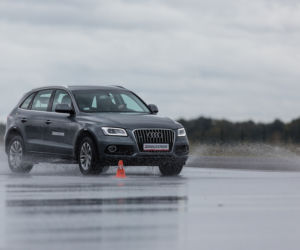 jazda po mokrej nawierzchni Audi Q5