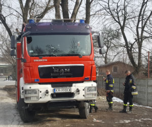 Akcja nad Wisłą. Z rzeki wyłowiono ciało mężczyzny [ZDJĘCIA]