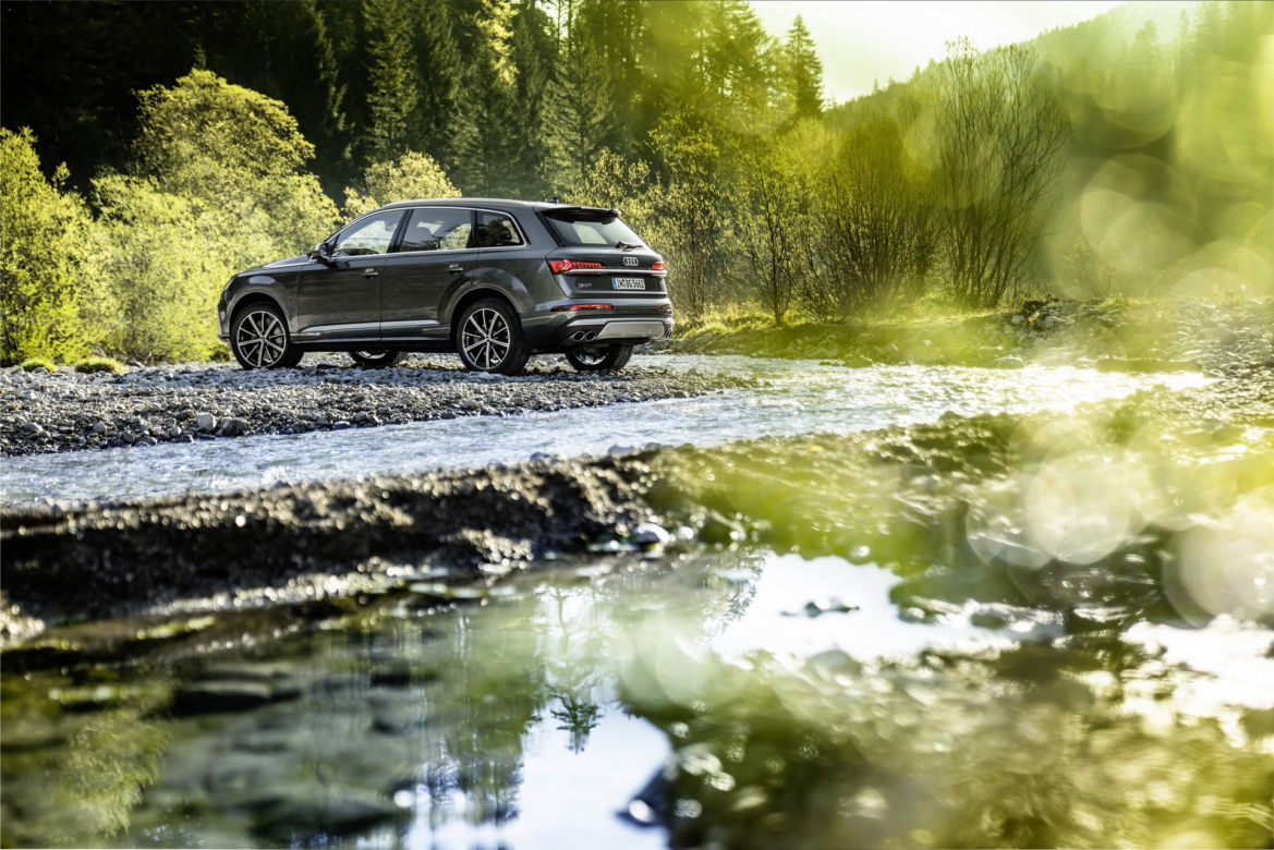 Audi SQ7 4.0 TFSI V8 quattro