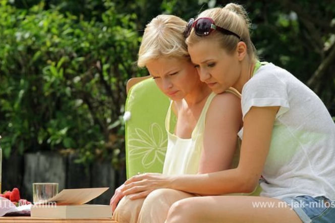 M jak MIŁOŚĆ, odc. 940. Marta (Dominika Ostałowska) i Małgosia (Joanna Koroniewska)