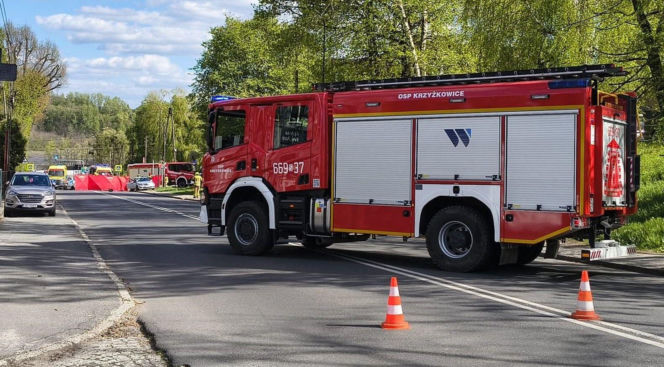 Pszów: Groźny wypadek z udziałem motocykla i samochodu