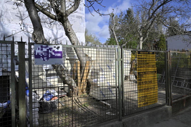 Niekończący się remont sąsiadów Kaczyńskiego