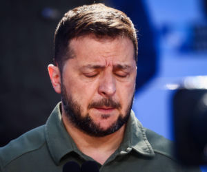 Zełenski, decydujący rok? - Film z okazji 4. rocznicy wojny w Ukrainie