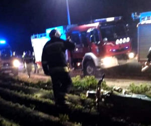 Jeńki. Czołowe zderzenie motorowerów - nastolatek zginął na miejscu, drugi ranny