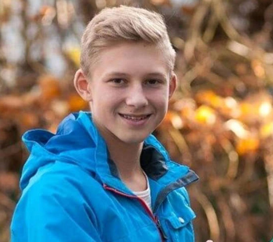 "Pierwsza miłość" Tomek (Oskar Wojciechowski)