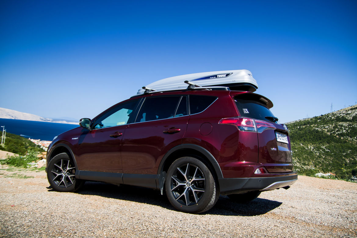 Toyotą RAV4 Hybrid do Chorwacji