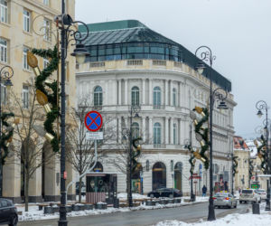 Hotel Europejski działa obecnie pod nazwą Raffles Europejski Warsaw