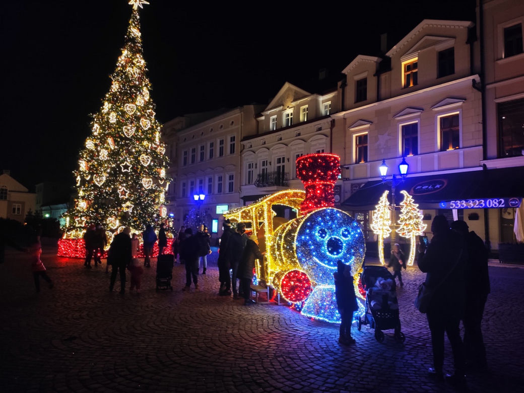 Rzeszów pięknie przybrany na Święta Bożego Narodzenia  [ZDJĘCIA]