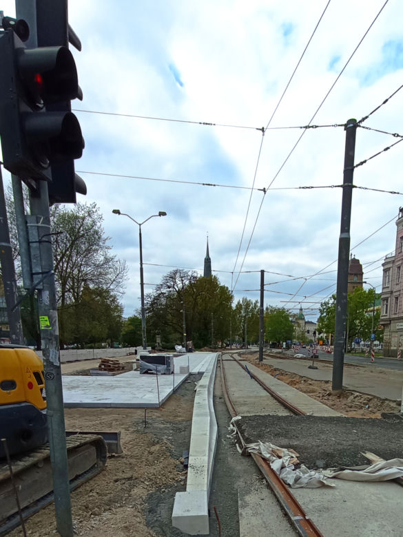 Przebudowa placu Zwycięstwa. Duże zmiany w kursowaniu tramwajów