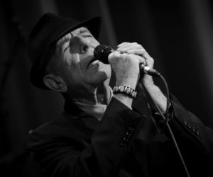 Leonard Cohen nie żyje