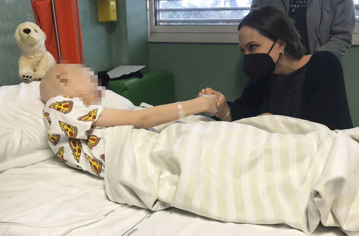 Angelina Jolie na Ukrainie