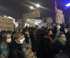Strajk kobiet w Sosnowcu. Tłumy na ulicach! Wsparcie karetek, medyków i taksówkarzy