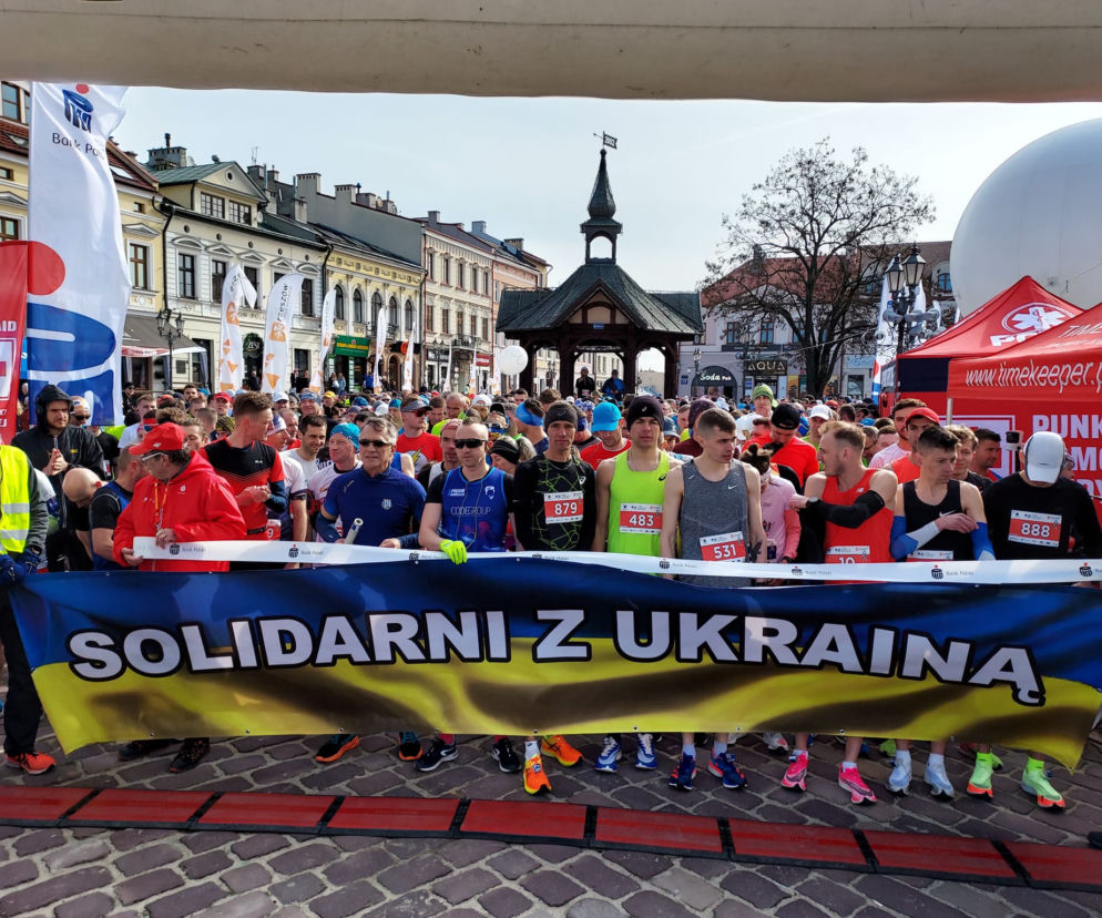 Wystartowało ponad 1200 biegaczy! 15 PKO. Półmaraton Rzeszowski już za nami! 