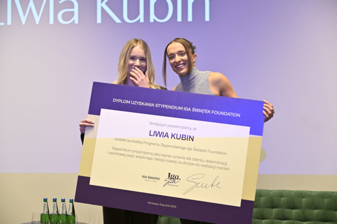 Iga Świątek rozdała stypendia