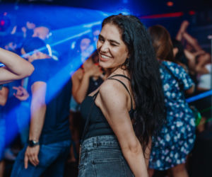 Pomarańcza Katowice bawi się na całego po lockdownie. Oto zdjęcia z imprezy Tomorrow Never Comes [ZDJĘCIA]